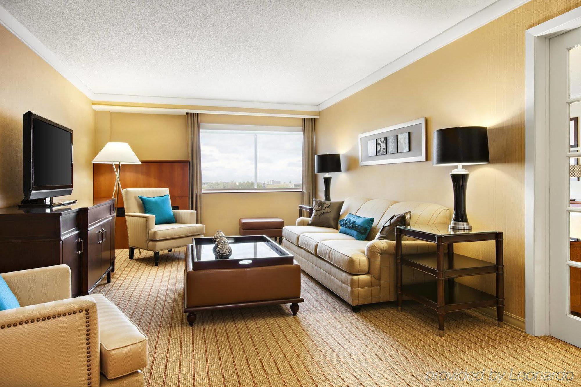 Sheraton Laval Hotel Chambre photo