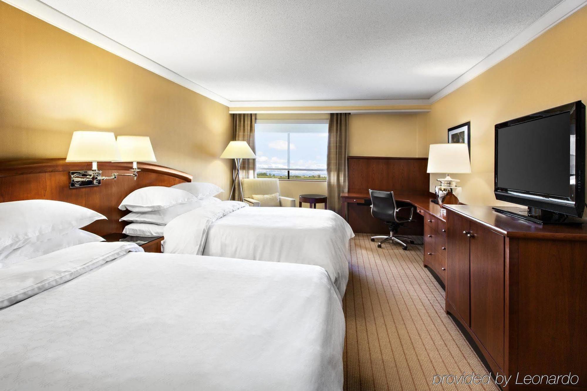 Sheraton Laval Hotel Chambre photo